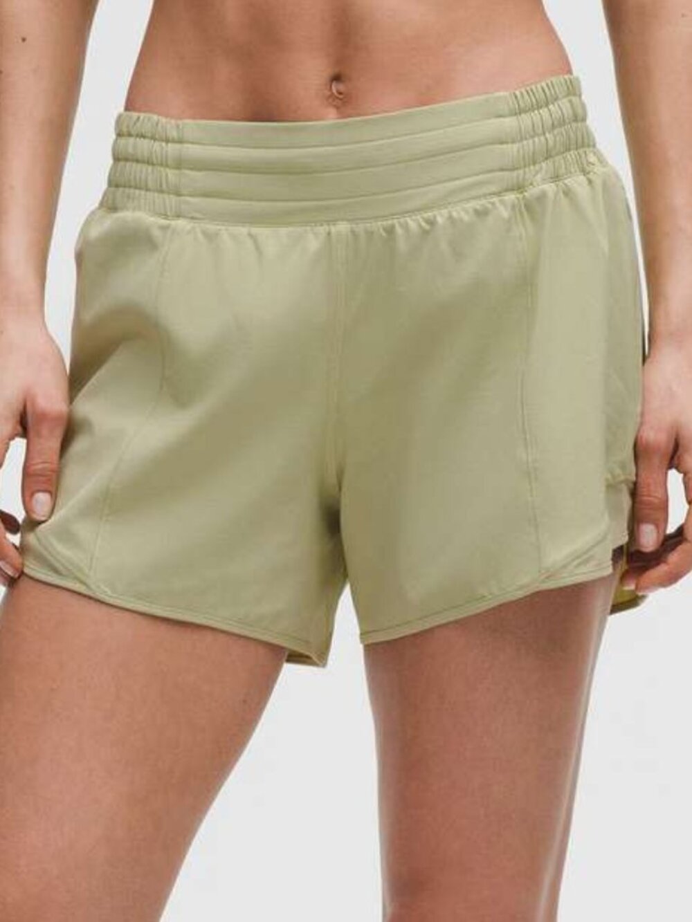 NWT Lululemon Hotty Hot High-Rise Lined Short 4" - 12 Honeydew